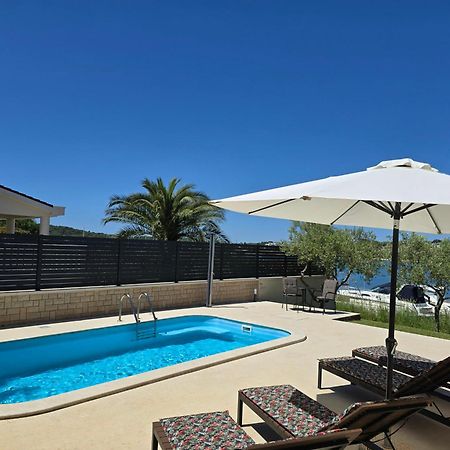 Olive Garden, Apartment With A Private Pool Banjole Εξωτερικό φωτογραφία