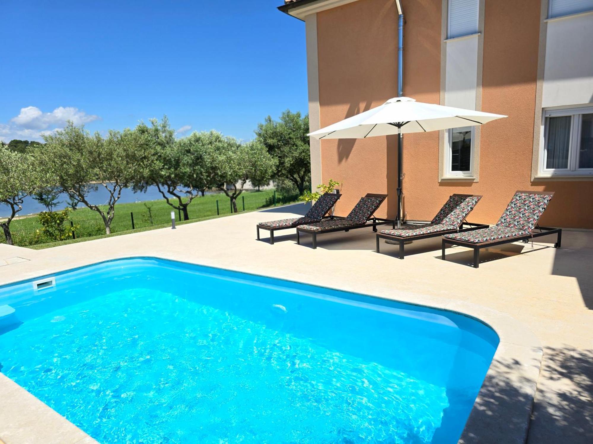 Olive Garden, Apartment With A Private Pool Banjole Εξωτερικό φωτογραφία